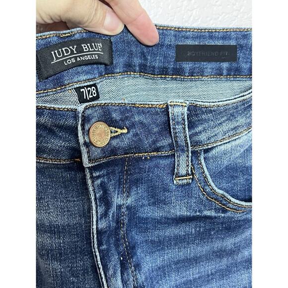 Judy Blue Jeans Women Sz 7 / 28 Boyfriend Fit Cut Off Bottoms JB88541 High Waist - Picture 2 of 13